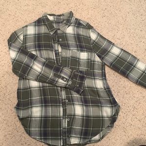 Aerie green and white flannel
